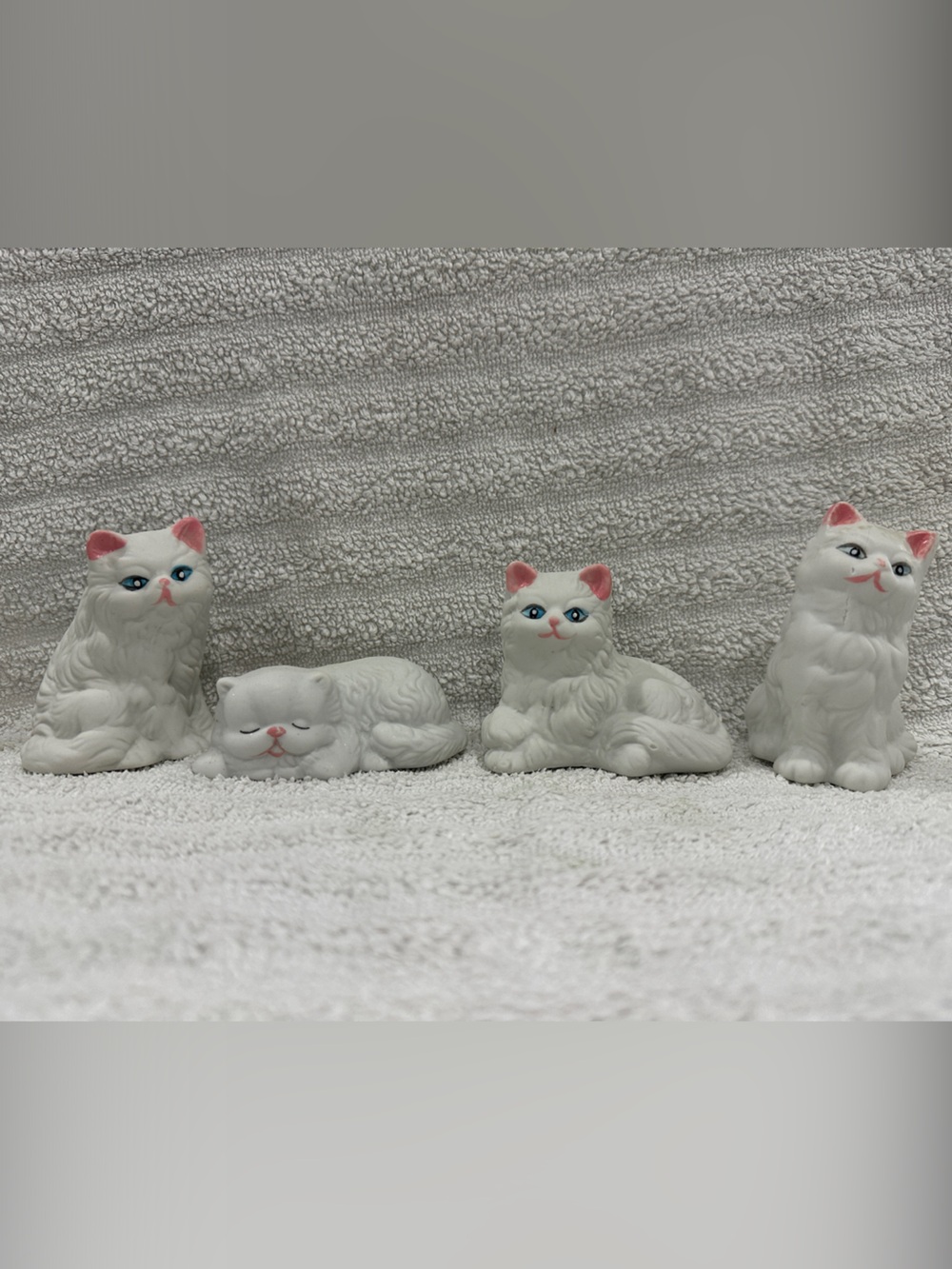 White Cat Figurine Set with Pink Accents - Unknown Brand